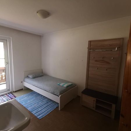 Bike Hostel 斯拉德明 外观 照片