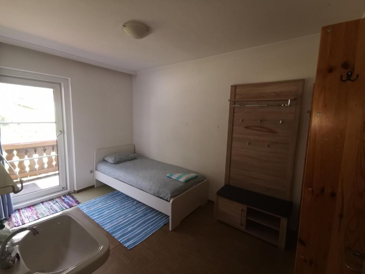 Bike Hostel 斯拉德明 外观 照片